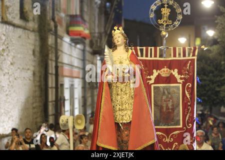 12. Juli 2024, Arzano, Campania/Neapel, Italien: Wiederaufbau der Tragedia di Santa Giustina in Arzano. (Kreditbild: © Salvatore Esposito/Pacific Press via ZUMA Press Wire) NUR REDAKTIONELLE VERWENDUNG! Nicht für kommerzielle ZWECKE! Stockfoto