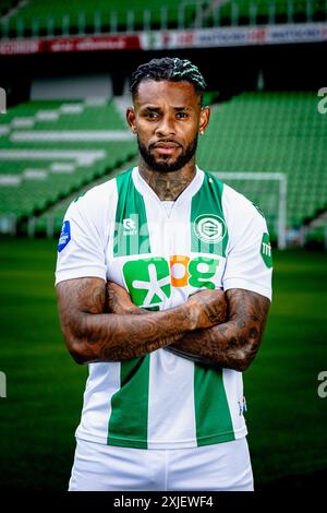 Groningen, Niederlande. Juli 2024. GRONINGEN, 17-07-2024, Stadion Euroborg, Football, Dutch Eredivisie, Saison 2024/2025, FC Groningen Spieler Leandro Bacuna Credit: Pro Shots/Alamy Live News Stockfoto