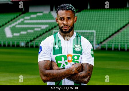 Groningen, Niederlande. Juli 2024. GRONINGEN, 17-07-2024, Stadion Euroborg, Football, Dutch Eredivisie, Saison 2024/2025, FC Groningen Spieler Leandro Bacuna Credit: Pro Shots/Alamy Live News Stockfoto