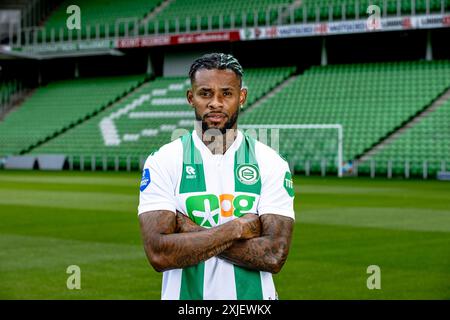 Groningen, Niederlande. Juli 2024. GRONINGEN, 17-07-2024, Stadion Euroborg, Football, Dutch Eredivisie, Saison 2024/2025, FC Groningen Spieler Leandro Bacuna Credit: Pro Shots/Alamy Live News Stockfoto