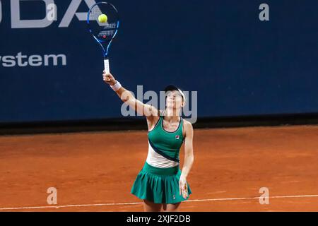 15. Juli 2024, Palermo, Italien: Irina-Camelia Begu während des Spiels der Women Tennis Association gegen Marina Bassols Ribera (nicht abgebildet) bei den Palermo Ladies Open 2024. Irina-Camelia Begu gewinnt 6-0 6-0 gegen Marina Bassols Ribera. (Kreditbild: © Antonio Melita/Pacific Press via ZUMA Press Wire) NUR REDAKTIONELLE VERWENDUNG! Nicht für kommerzielle ZWECKE! Stockfoto