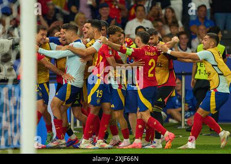 Berlin, Deutschland. Juli 2024. Mikel Oyarzabal, ESP 21, feiert sein Tor, Happy, lagh, Celebration, 2-1 im Endspiel SPANIEN - ENGLAND 2-1 der UEFA-Europameisterschaften 2024 am 14. Juli 2024 in Berlin. Fotograf: ddp Images/STAR-Images Credit: ddp Media GmbH/Alamy Live News Stockfoto