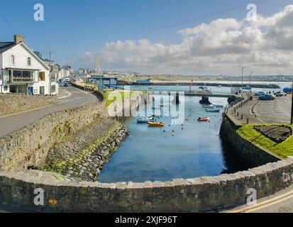 Der Hafen in Portrush an der Grafschaft Antrim Coast in Nordirland Stockfoto