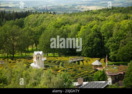 Am Drielandenpunt (Dreiländerpunkt oder Dreiländerpunkt), wo sich Belgien, Deutschland und die Niederlande treffen, können Sie drei Länder auf einmal besuchen Stockfoto