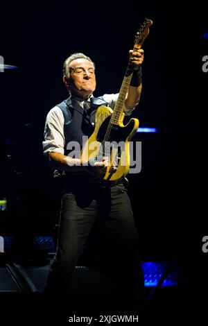 Stockholm, Schweden. Juli 2024. STOCKHOLM, SCHWEDEN 20240718 Bruce Springsteen und die E Street Band spielen am Donnerstagabend, dem zweiten Konzert in Stockholm, in der Strawberry Arena. Foto: Magnus Lejhall/TT/Code 10658 Credit: TT News Agency/Alamy Live News Stockfoto