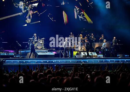 Stockholm, Schweden. Juli 2024. STOCKHOLM, SCHWEDEN 20240718 Bruce Springsteen und die E Street Band spielen am Donnerstagabend, dem zweiten Konzert in Stockholm, in der Strawberry Arena. Foto: Magnus Lejhall/TT/Code 10658 Credit: TT News Agency/Alamy Live News Stockfoto