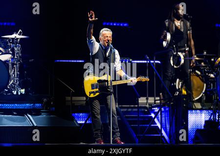 Stockholm, Schweden. Juli 2024. STOCKHOLM, SCHWEDEN 20240718 Bruce Springsteen und die E Street Band spielen am Donnerstagabend, dem zweiten Konzert in Stockholm, in der Strawberry Arena. Foto: Magnus Lejhall/TT/Code 10658 Credit: TT News Agency/Alamy Live News Stockfoto