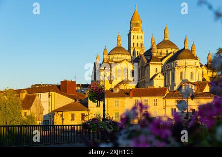 Saint Front Kathedrale in Perigueux am Morgen, Dordogne Stockfoto