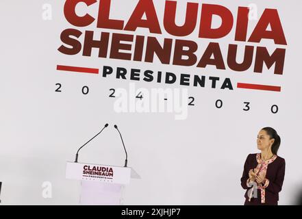 Claudia Sheinbaum, virtuelle designierte Präsidentin Mexikos, während der Präsentation des vierten Teils ihres Präsidentenkabinetts im Interaktiven Museum of Economy (MIDE). Quelle: SOPA Images Limited/Alamy Live News Stockfoto