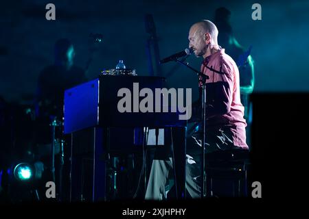 Biagio Antonacci tritt live im Anfiteatro degli Scavi auf der LIVE-Tour „Funziona solo se stiamo insieme“ 2024 in Pompeji-Italien am 18. Juli 2024 auf. Anrede: Andrea Guli/Alamy Live News Stockfoto