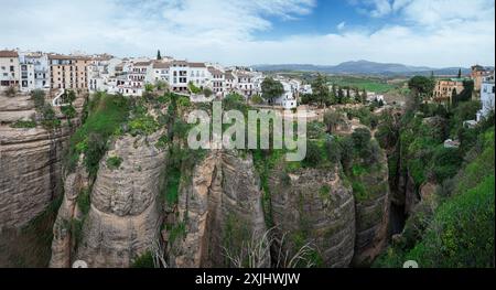 Altstadt von Ronda über dem El Tajo Canyon in Andalusien, Spanien Stockfoto