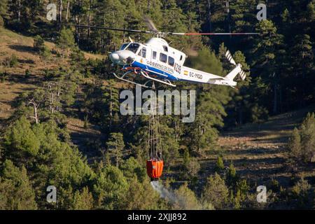 Bell 412 Löschhubschrauber der spanischen Regierung Stockfoto