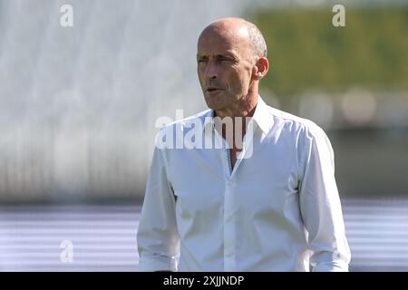 Ehemaliger englischer Cricket-Spieler Nasser Hussain während des 2. Rothesay Test Match Day Two England gegen West Indies in Trent Bridge, Nottingham, Großbritannien, 19. Juli 2024 (Foto: Mark Cosgrove/News Images) Stockfoto