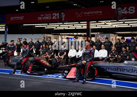 London, Royaume Univ. Juli 2024. MORTARA Edoardo (SWI), Mahindra Racing, Mahindra M9Electro, Porträt beim Hankook London ePrix 2024, 10. Treffen der ABB FIA Formel E Weltmeisterschaft 2023-24, auf der Excel London vom 18. Bis 21. Juni 2024 in London, Großbritannien - Foto Javier Jimenez/DPPI Credit: DPPI Media/Alamy Live News Stockfoto