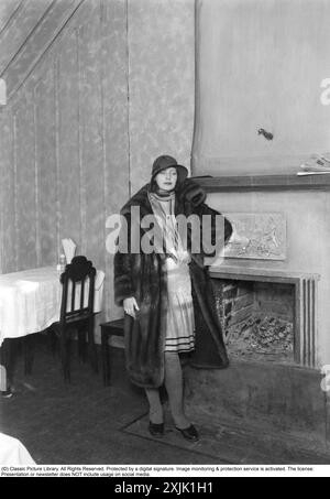 Die schwedische Schauspielerin Greta Garbo. 1905-1990. Schwedische Schauspielerin mit ihren glorreichen Tagen in den 1920er und 1930er Jahren Im Alter von 35 Jahren zog sie sich von der Filmvorführung zurück, nachdem sie in 28 Filmen gespielt hatte. 1930er Jahre Stockfoto