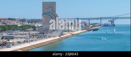 Nahaufnahme der beiden Seiten des Monuments für die Entdeckungen im Belem District. Stockfoto