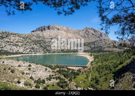 Cuber Reservoir vor Puig Major de Son Torrella, Fornalutx - Escorca, Naturgebiet der Serra de Tramuntana., Mallorca, Balearen, Spai Stockfoto