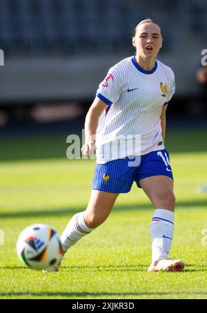 Kaunas, Litauen, 17. Juli 2024. Charline Coutel aus Frankreich im Spiel beim Finale der UEFA-U19-Meisterschaft 2023/2024 der Gruppe A zwischen Litauen und Frankreich im Darius und Girenas Stadion in Kaunas, Litauen. Juli 2024. Quelle: Nikola Krstic/Alamy Stockfoto