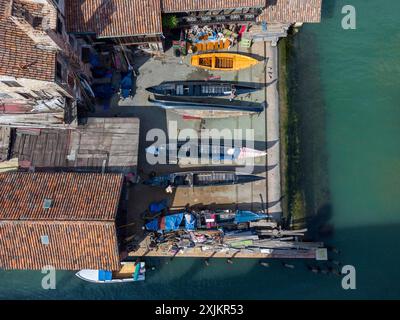 Gondelwerft Squero de San Trovaso am Rio San Trovaso im Stadtteil Dorsoduro, Venedig, Venetien, Italien Stockfoto