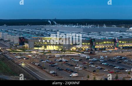 Luftaufnahme der Tesla Gigafactory, Gruenheide, 23. Oktober 2023 Stockfoto