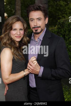 Robert Downey Jr. und Susan Downey bei der Premiere von „The Soloist“ in Los Angeles am 20. April im Paramount Studios Theatre in Hollywood, USA Stockfoto