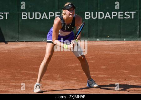 Fanny Stollar (HUN) spielt das Duo Katarzyna Piter (POL) im Halbfinalspiel gegen Timea Babos (HUN) und Ellen Perez (aus) beim WTA250 Gran Prix Tennis am 18. Juli 2024 in der Romai Teniszakademia, Budapest, Ungarn Stockfoto