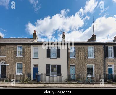 Reihenhäuser in der Parker Street, Cambridge, England. Stockfoto