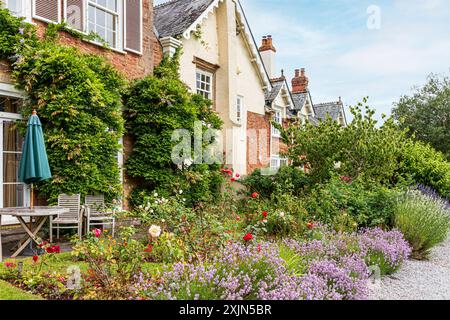 Das historische Herrenhaus von Orchard Wyndham, das bis ins Mittelalter zurückreicht, in der Nähe von Williton, Someset, England, Großbritannien Stockfoto