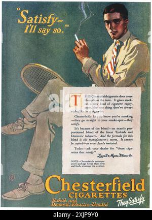 1919 Chesterfield Zigaretten Werbung - Tennisspieler Rauchen Stockfoto