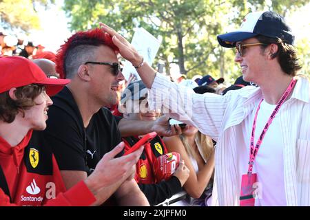 Tag 1 des Rolex Australian Formula 1 Grand Prix 2024 auf dem Albert Park Circuit in Melbourne, Victoria am 21. März 2024. Scotty James, olympischer Snowboarder. Stockfoto