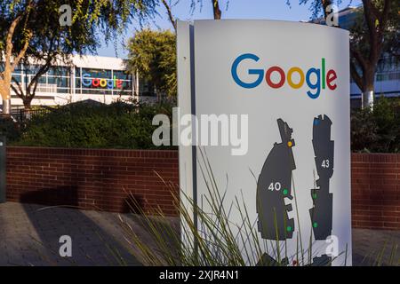 Außenbereich im Googleplex, dem Firmensitz von Google und seiner Muttergesellschaft Alphabet Inc. In Mountain View Stockfoto