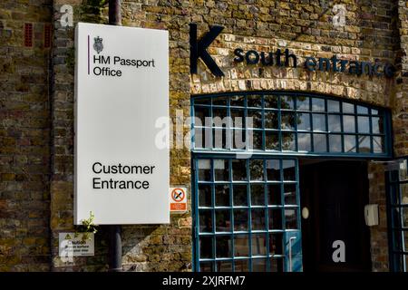 HM Passport Office, Western Gateway, Royal Victoria Dock, Borough of Newham, London, England, Großbritannien Stockfoto