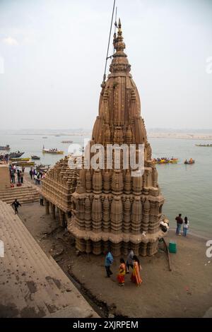 Ratneshwar Mahadev Tempel, Ganga Ghat, Varanasi Stockfoto