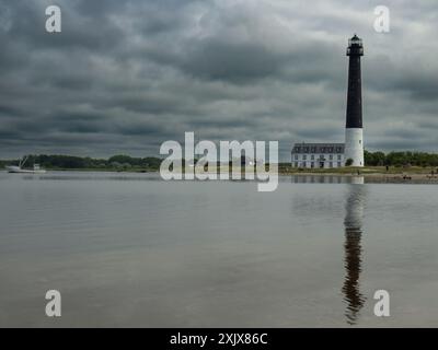 Saare, Estland - 12. Juli 2024: Der Leuchtturm von Sorve auf der Insel Saaremaa in Estland Stockfoto