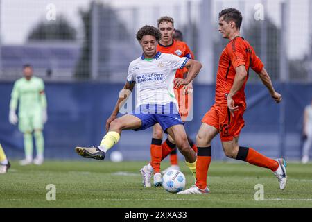 PADERBORN, 20.07.2024, Trainingscentrum SC Paderborn 07, Fußball, Freundschaftsspiel, Saison 2024/2025, während des Spiels SC Paderborn 07-PSV PSV Spieler Fabian Merien Credit: Pro Shots/Alamy Live News Stockfoto