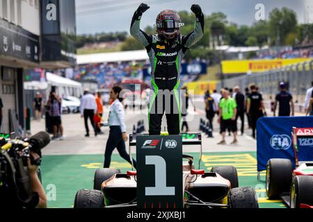 Mogyorod, Hongrie. Juli 2024. BEDRIN Nikita (ita), PHM AIX Racing, Dallara F3 2019, Porträt während der 8. Runde der FIA Formel-3-Meisterschaft 2024 vom 19. Bis 21. Juli 2024 auf dem Hungaroring, in Mogyorod, Ungarn - Foto Sebastian Rozendaal/Dutch Photo Agency/DPPI Credit: DPPI Media/Alamy Live News Stockfoto