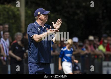 LOON OP ZAND - 20-07-2024. Sportpark De Klokkenberg. Eredivisie voetbal. Saison 2024-2025. Vorsaison, Willem II - Lommel SK (freundlich). Willem II. Trainer Peter Maes Stockfoto