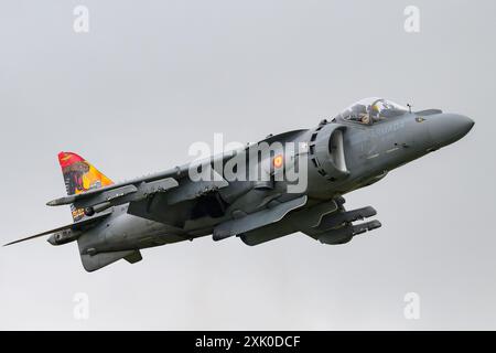 McDonnell Douglas EAV-8B Harrier II der spanischen Marine während des Royal International Air Tattoo bei der RAF Fairford, Gloucestershire, England am Samstag, den 20. Juli 2024. (Foto: Jon Hobley | MI News) Credit: MI News & Sport /Alamy Live News Stockfoto