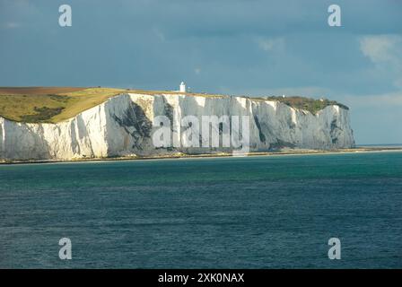 Weiße Klippen von Dover - Straße von Dover verbindet Meer und Ärmelkanal - Dover, England, Großbritannien Stockfoto