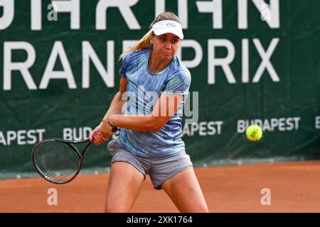 Katarzyna Piter (POL) spielt im Halbfinalspiel mit Fanny Stollar (HUN) gegen Anna Danilina (KAZ) und Irina Khromacheva beim WTA250 Gran Prix Tennis am 20. Juli 2024 in der Romai Teniszakademia, Budapest, Ungarn Stockfoto