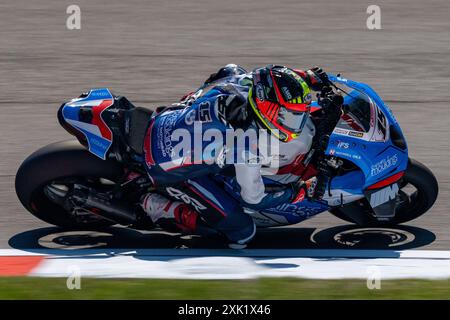 Richard Kerr British Super Bikes während des FP1 bei Brands Hatch 2024 Stockfoto