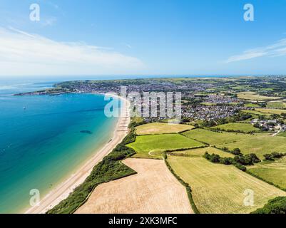 Swanage von Ballard Cliff aus einer Drohne, Jurassic Coast, Dorset Coast, Poole, England Stockfoto