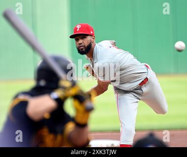 Pittsburgh, Usa. Juli 2024. Der Philadelphia Phillies Pitcher Cristopher Sánchez (61) startet am Samstag, den 20. Juli 2024 in Pittsburgh gegen die Philadelphia Phillies. Foto: Archie Carpenter/UPI Credit: UPI/Alamy Live News Stockfoto