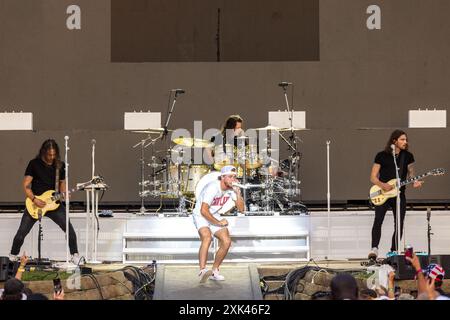 Twin Lakes, USA. Juli 2024. Bailey Zimmerman während des Country Thunder Music Festivals am 20. Juli 2024 in Twin Lakes, Wisconsin (Foto: Daniel DeSlover/SIPA USA) Credit: SIPA USA/Alamy Live News Stockfoto