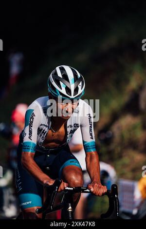 Nizza - Col de la Couillole, Frankreich. Juli 2024. Bild von Zac Williams/SWpix.com - 20/07/2024 - Radfahren - 2024 Tour de France - Stage 20, Nizza - Col de la Couillole, Frankreich - Santiago Buitrago, Bahrain siegreich. Quelle: SWpix/Alamy Live News Stockfoto