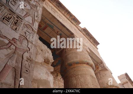 altägyptischer Tempel von Medinet Habu (Tempel von Ramsess III) Stockfoto