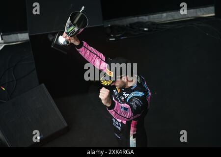 Mogyorod, Hongrie. Juli 2024. MARTINS Victor (fra), ART Grand Prix, Dallara F2 2024, Podium der Porträtfeier während der 9. Runde der FIA Formel 2 Meisterschaft 2024 vom 19. Bis 21. Juli 2024 auf dem Hungaroring, in Mogyorod, Ungarn - Foto Xavi Bonilla/DPPI Credit: DPPI Media/Alamy Live News Stockfoto