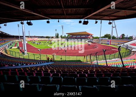 Stimmungsbild Friedrich Ludwig Jahn Stadion, GER, Berlin Thunder vs. Vienna Wikings, American Football, Saison 2024, European League of Football, elf, Woche 9, 21.07.2024, Foto: Eibner-Pressefoto/ Claudius Rauch Stockfoto