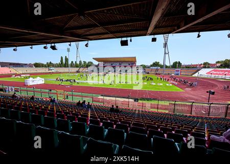 Stimmungsbild Friedrich Ludwig Jahn Stadion, GER, Berlin Thunder vs. Vienna Wikings, American Football, Saison 2024, European League of Football, elf, Woche 9, 21.07.2024, Foto: Eibner-Pressefoto/ Claudius Rauch Stockfoto