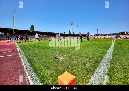 Stimmungsbild Friedrich Ludwig Jahn Stadion, GER, Berlin Thunder vs. Vienna Wikings, American Football, Saison 2024, European League of Football, elf, Woche 9, 21.07.2024, Foto: Eibner-Pressefoto/ Claudius Rauch Stockfoto